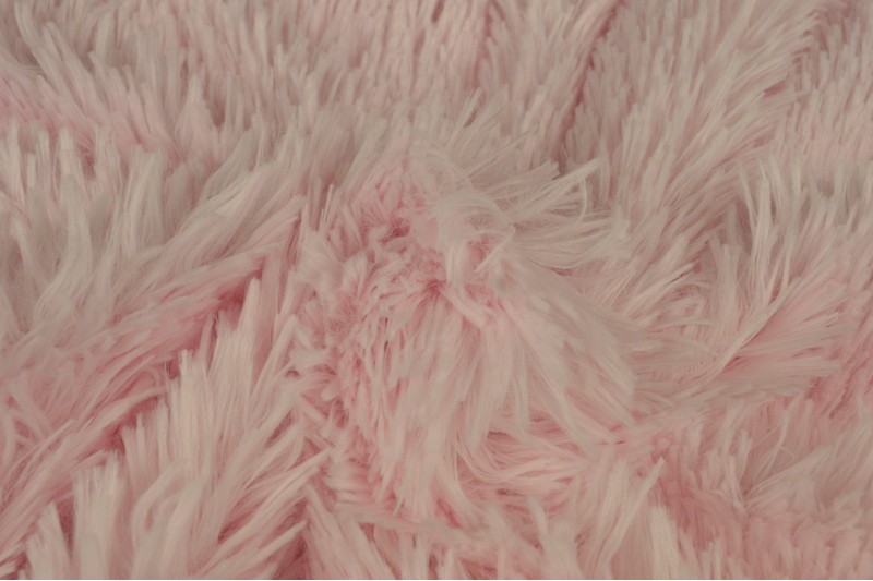 Langharig bont baby roze