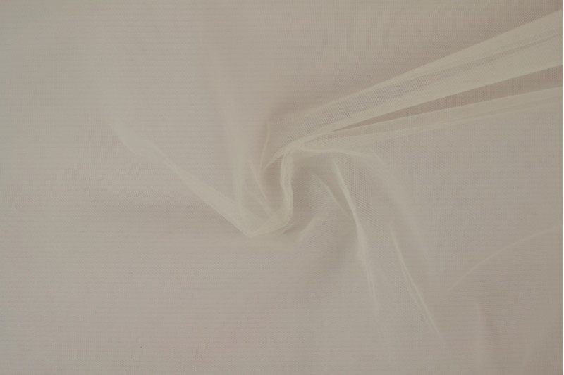 Brandvertragende tule 150 cm breed champagne