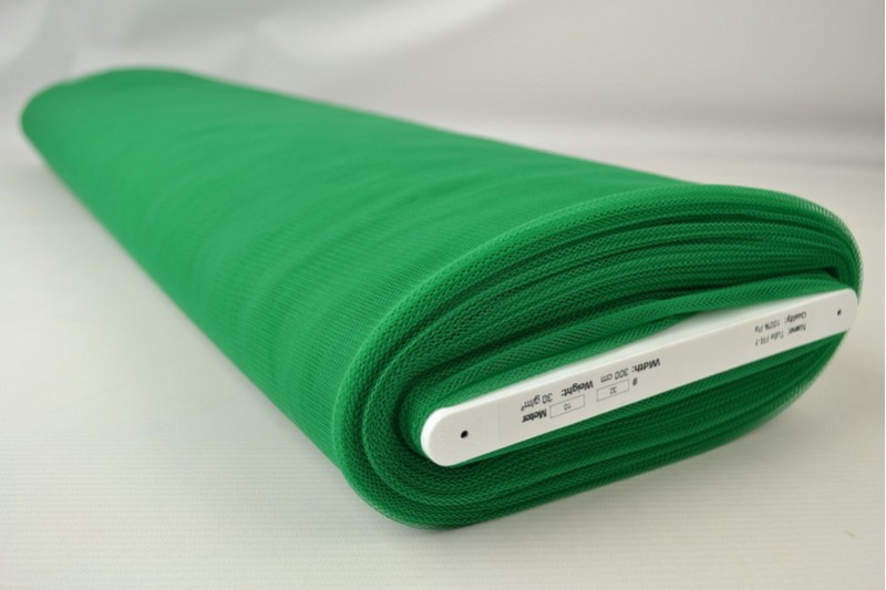 Brandvertragende tule 300 cm breed donkergroen, rol