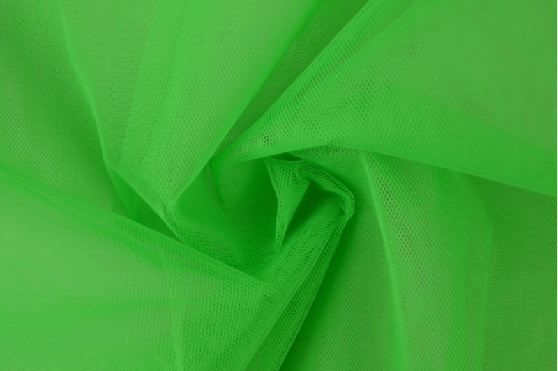 Brandvertragende tule 300 cm breed groen