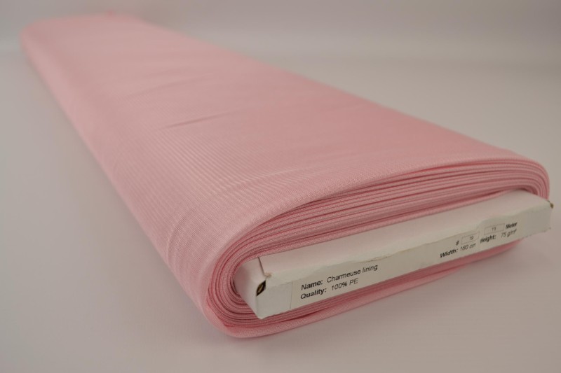 Charmeuse voering dusky roze, rol