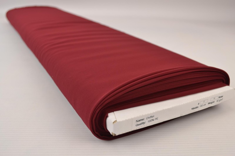 Chiffon bordeaux, rol