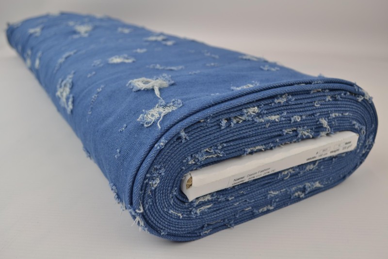 Denim fashion Worn-out 06-01, rol