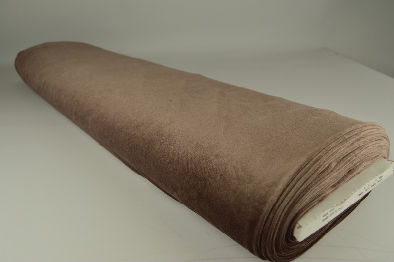 Fluweel stretch taupe, rolweergave
