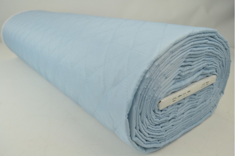 Gewatteerde voering baby blauw, rol
