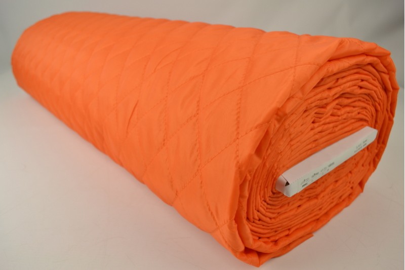 Gewatteerde voering oranje, rol