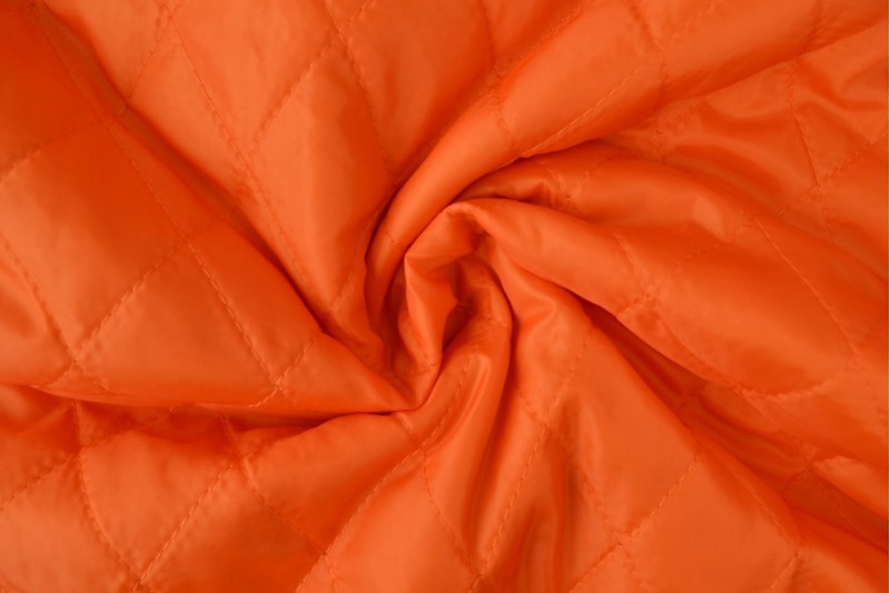 Gewatteerde voering oranje