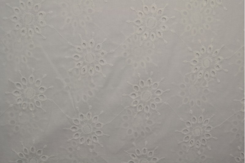 Katoen broderie wit (patroon 19)
