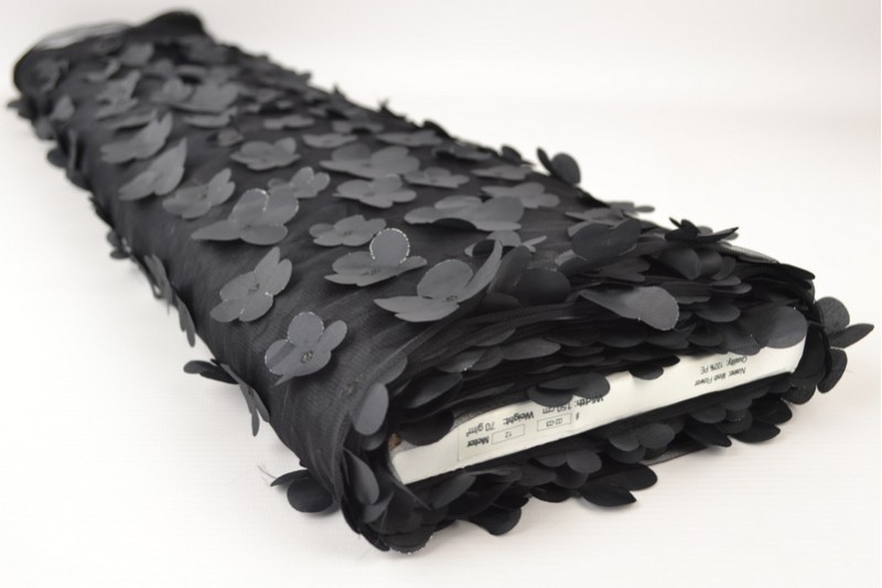 Mesh flower zwart, rolweergave