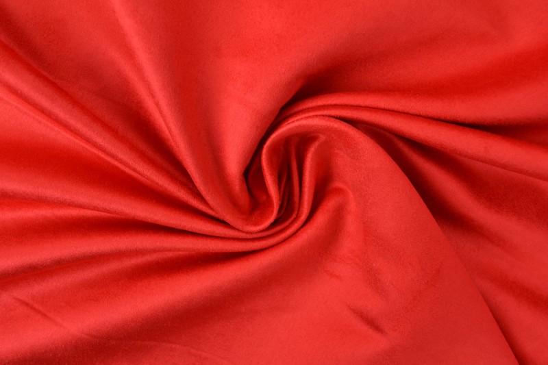 Suedine kersen rood