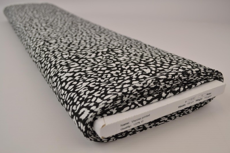 Viscose print 71132-02, rol