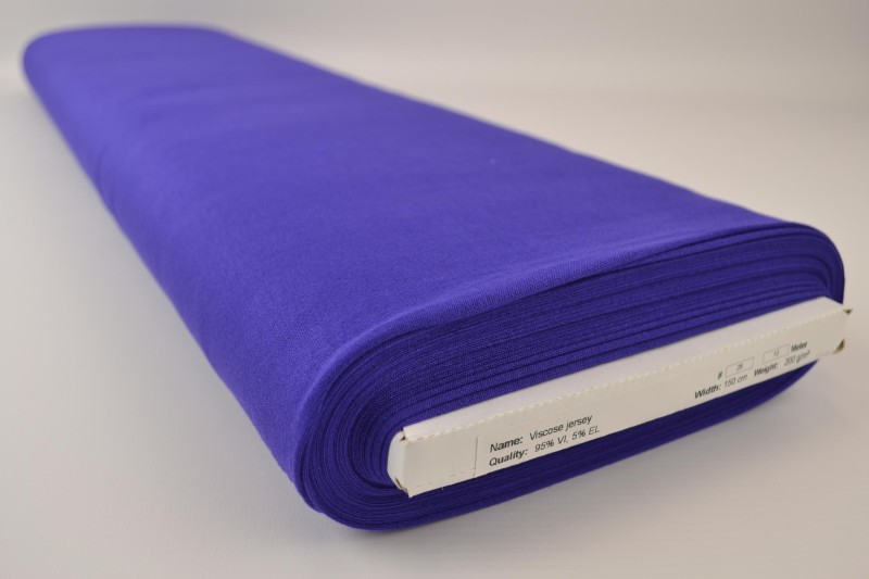 Viscose tricot donkerblauw, rol