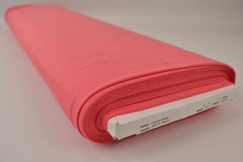 Viscose tricot koraalroze, rol