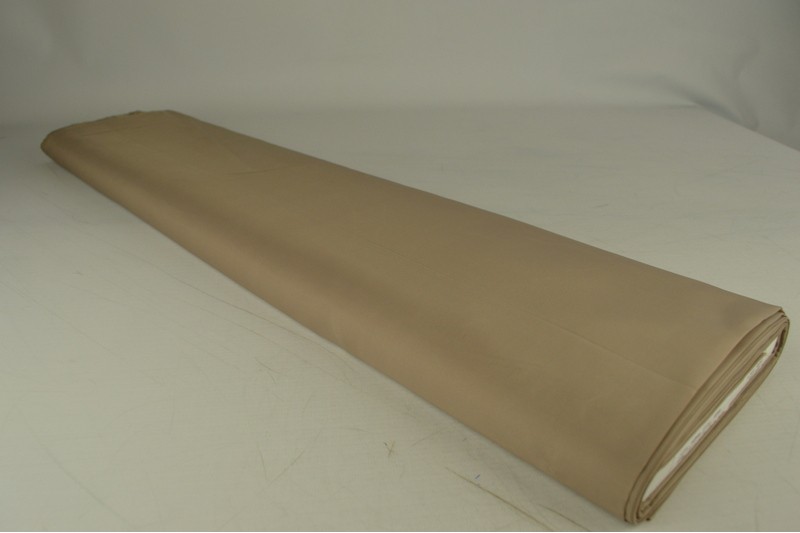 Voering taupe, rol